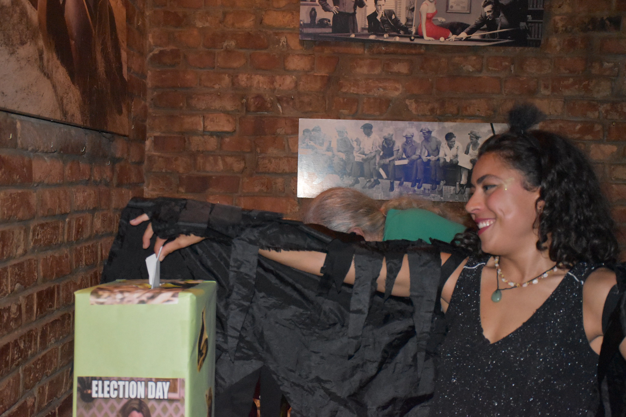 Bird of the Year Pre-Selection Live for Biom’s 18th Birthday – Biom